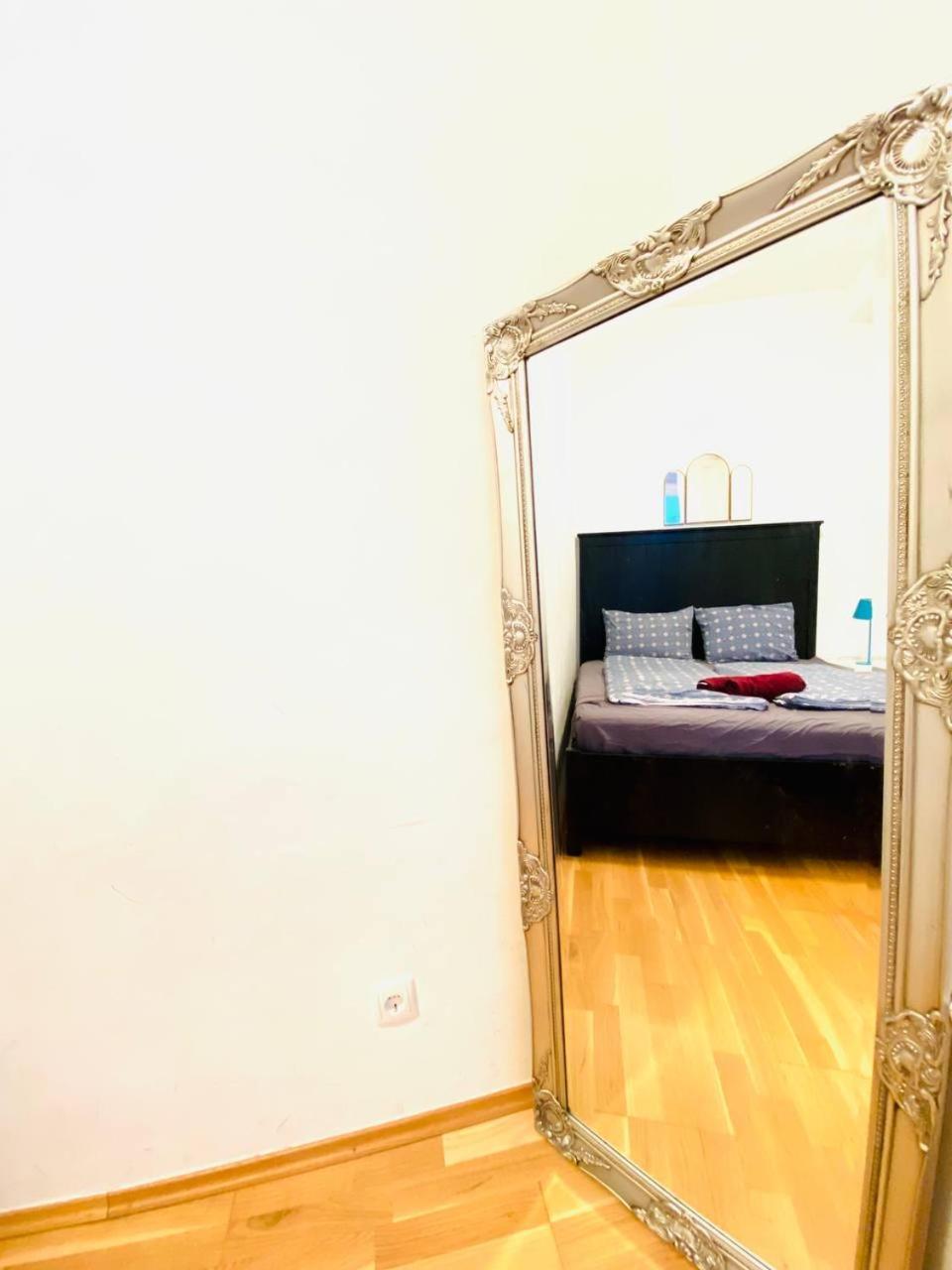 וינה Family Apartment Th8 8 מראה חיצוני תמונה